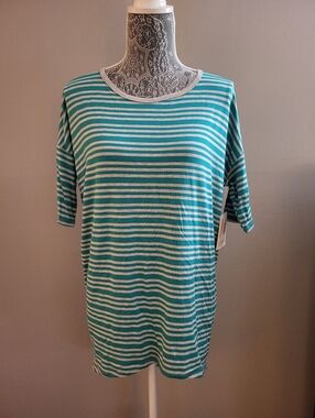 LuLaRoe Irma Tunic Top